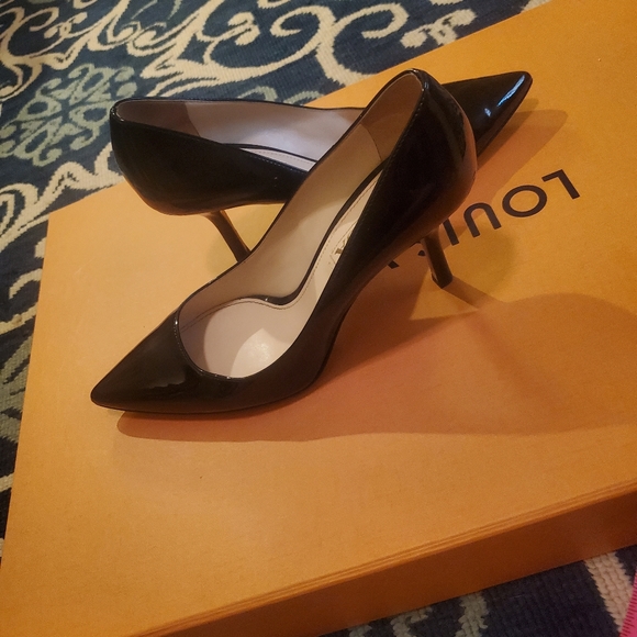 SOLD - Picture 10 of 16